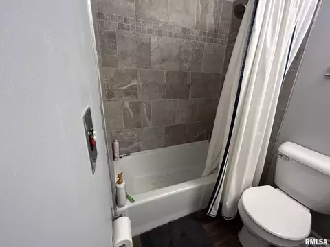 65 Richmond Rd, Macomb, IL 61455 photo 24