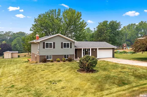 8143 N Blackbridge Rd, Edwards, IL 61528 photo 2