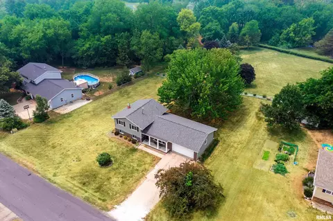 8143 N Blackbridge Rd, Edwards, IL 61528 photo 3