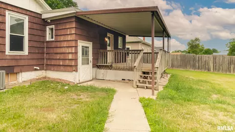 222 E Parkside Dr, Washburn, IL 61570 photo 23