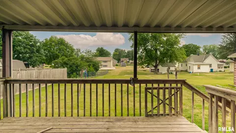 222 E Parkside Dr, Washburn, IL 61570 photo 26
