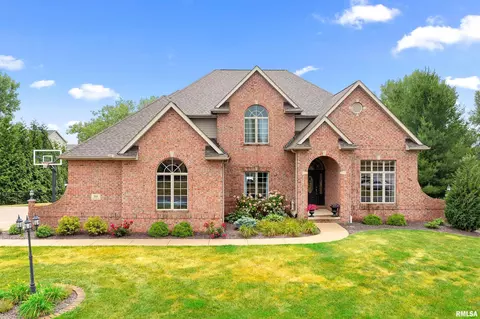 308 Windsor Dr, Germantown Hills, IL 61548 photo 3