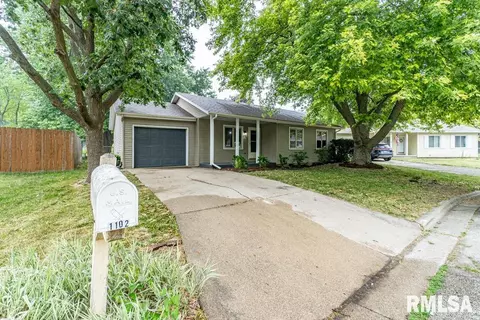 1102 Winston Ct, Normal, IL 61761