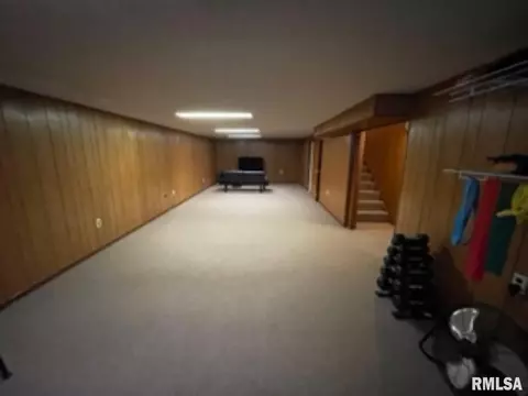 145 Holden Dr, Macomb, IL 61455 photo 26