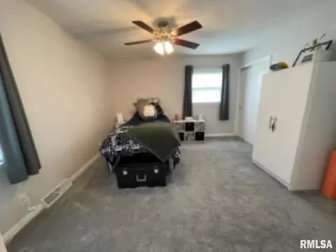 145 Holden Dr, Macomb, IL 61455 photo 20
