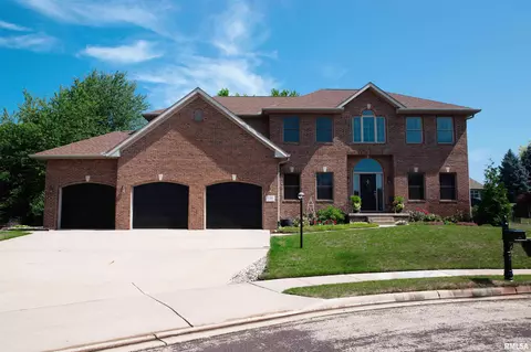 2203 W Dover Ct, Dunlap, IL 61525