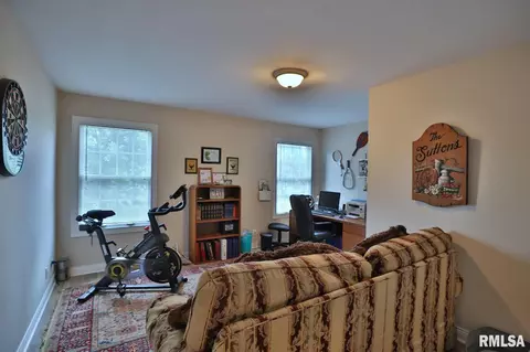 2203 W Dover Ct, Dunlap, IL 61525 photo 33