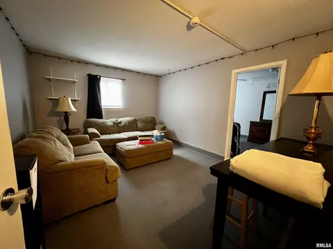 1 Pollock Dr, Macomb, IL 61455 photo 24