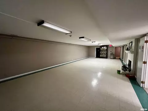 1 Pollock Dr, Macomb, IL 61455 photo 30