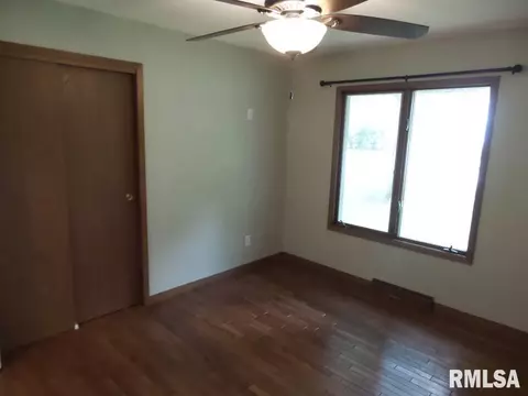 819 Green St, Henry, IL 61537 photo 39