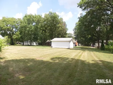 819 Green St, Henry, IL 61537 photo 68
