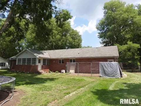 819 Green St, Henry, IL 61537 photo 57