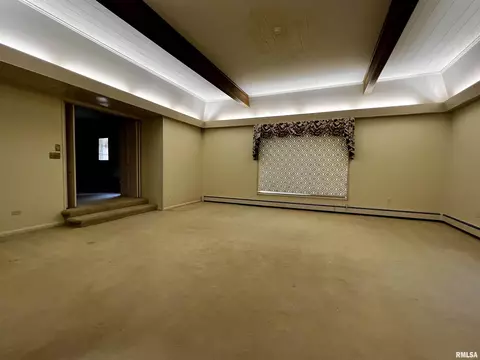1601 Tower Rd, Macomb, IL 61455 photo 4