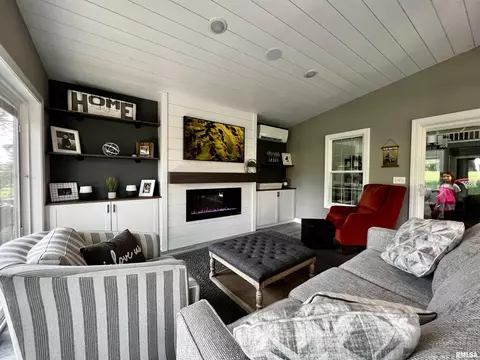 10 Hickory Grv, Macomb, IL 61455 photo 14