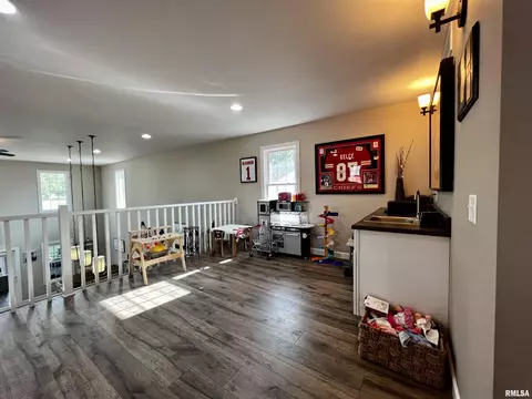 10 Hickory Grv, Macomb, IL 61455 photo 26