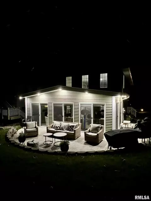 10 Hickory Grv, Macomb, IL 61455 photo 29