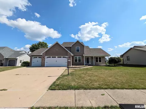 22 Holborn Ct, Washington, IL 61571 photo 2