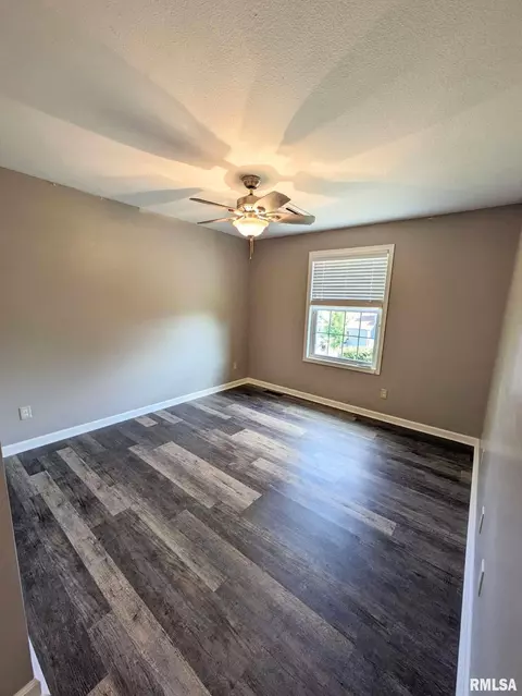 22 Holborn Ct, Washington, IL 61571 photo 49
