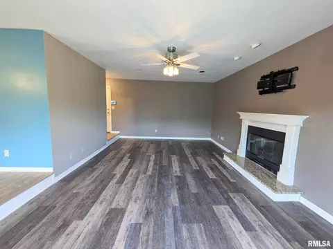 22 Holborn Ct, Washington, IL 61571 photo 28