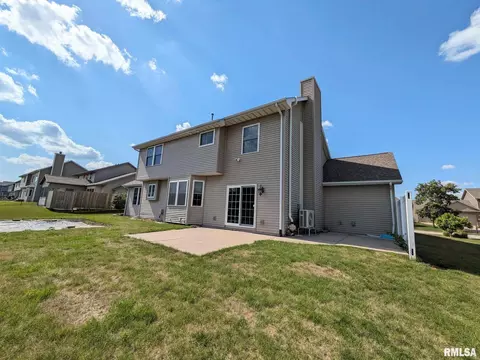 22 Holborn Ct, Washington, IL 61571 photo 7