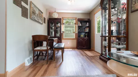 466 Grebner Rd, Metamora, IL 61548 photo 14