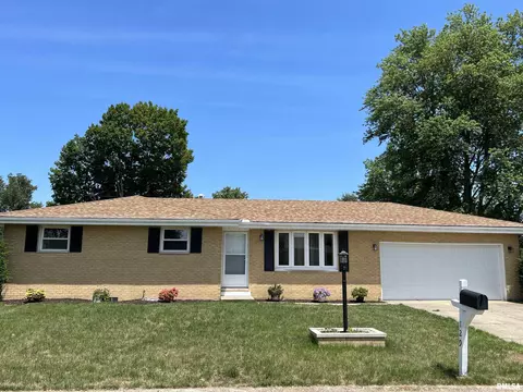 129 E Norwood St, Morton, IL 61550