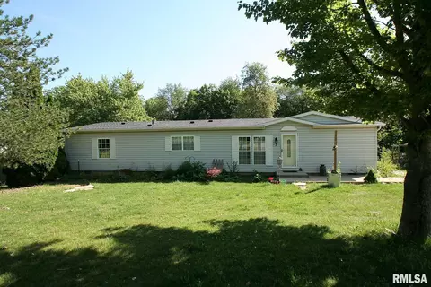 3 Elizabeth Way, Mackinaw, IL 61755