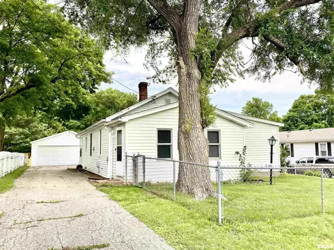 5312 Montclair Ave, Peoria, IL 61614