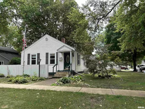 318 S Broad St, Lacon, IL 61540