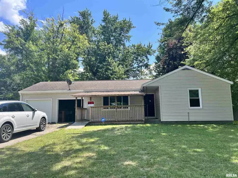 2718 W Kansas St, Peoria, IL 61604