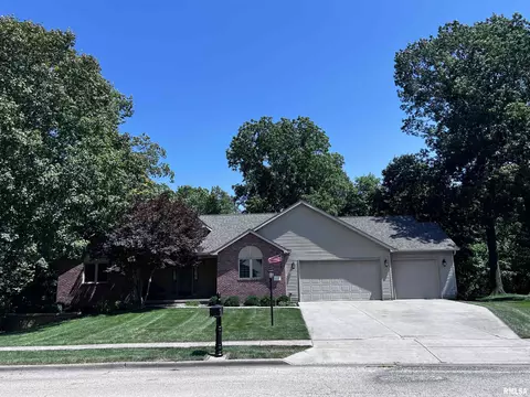 124 Fawn Haven Dr, East Peoria, IL 61611