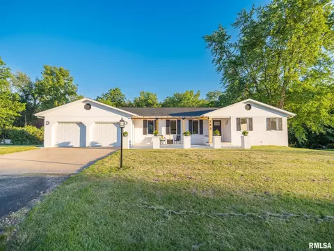 283 Norman Dr, Groveland, IL 61535