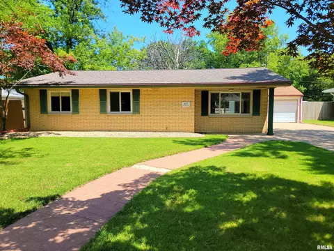 617 W Mount Hawley Ter, Peoria, IL 61615