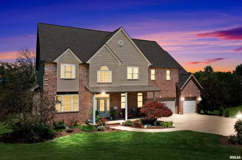 1312 N Hickory Hills Rd, Germantown Hills, IL 61548