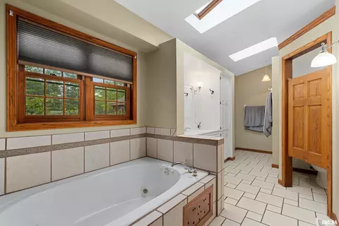 9008 N Willow Dr, Edwards, IL 61528 photo 29