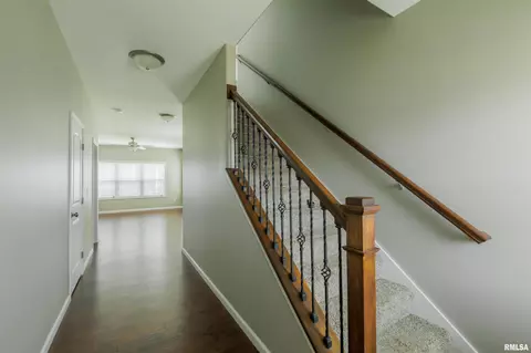 1431 Eagle Ave, Washington, IL 61571 photo 9