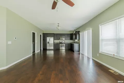 1431 Eagle Ave, Washington, IL 61571 photo 13
