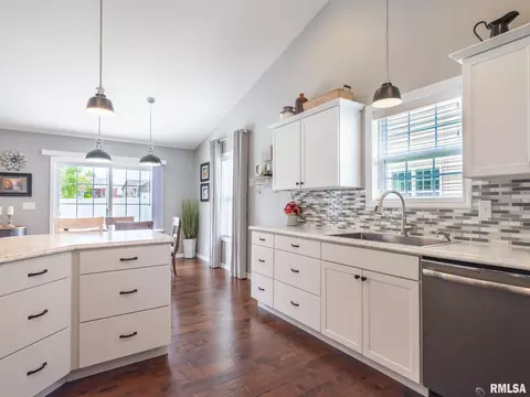 912 Devonshire Rd, Washington, IL 61571 photo 23