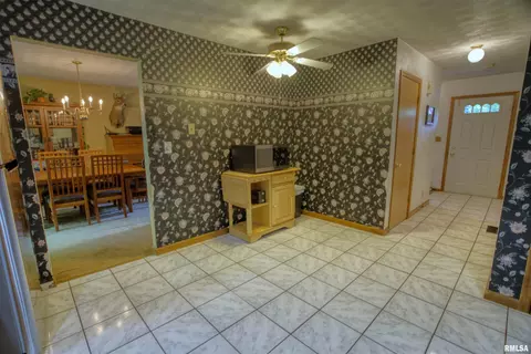 5019 S Chesterfield Ct, Mapleton, IL 61547 photo 8