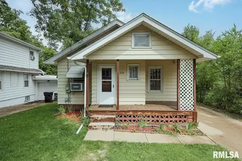 222 Keil Ave, East Peoria, IL 61611