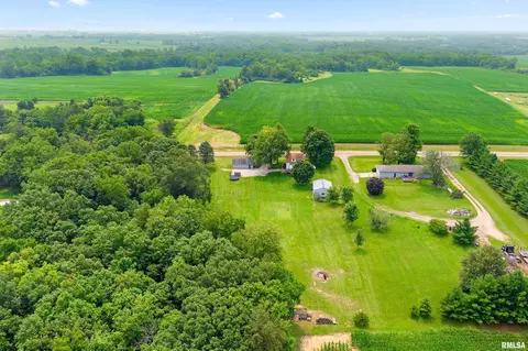 896 Banta Rd, Lowpoint, IL 61545 photo 3