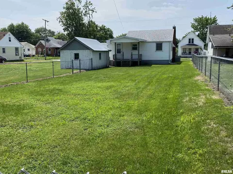 929 E Chestnut St, Canton, IL 61520 photo 31