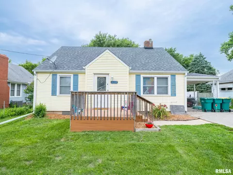 3117 W Alice Ave, West Peoria, IL 61604