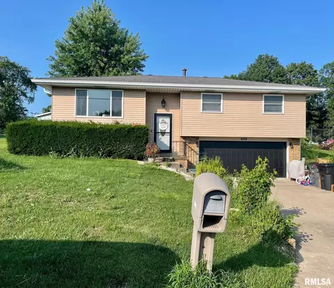 608 Kerfoot St, East Peoria, IL 61611