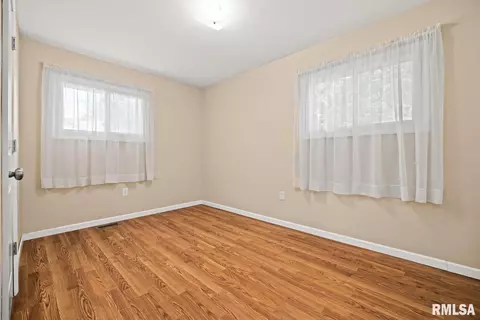 218 Radisson Rd, Marquette Heights, IL 61554 photo 16
