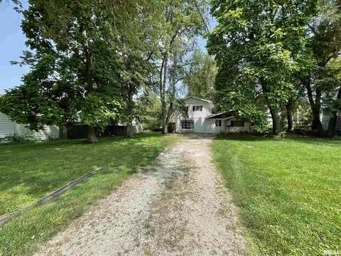 1219 E Cox Ave, Peoria Heights, IL 61616