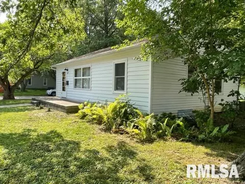 627 E Washington St, Macomb, IL 61455 photo 32