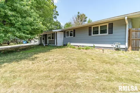 15 Furlane Dr, San Jose, IL 62682