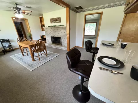 509 W Crestwood Dr, Eureka, IL 61530 photo 14