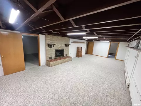509 W Crestwood Dr, Eureka, IL 61530 photo 31